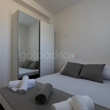 Sea View Apartments Pezze Makarska Exterior photo