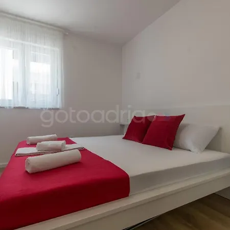 Sea View Apartments Pezze Makarska Exterior photo