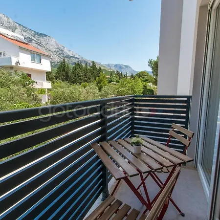 Sea View Apartments Pezze Makarska Exterior photo